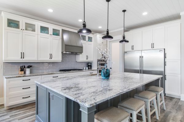 Modern Kitchen Remodeling in Hemet